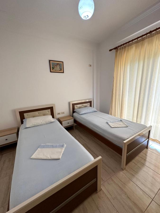 Sun And Sea Apartment Saranda Exterior photo