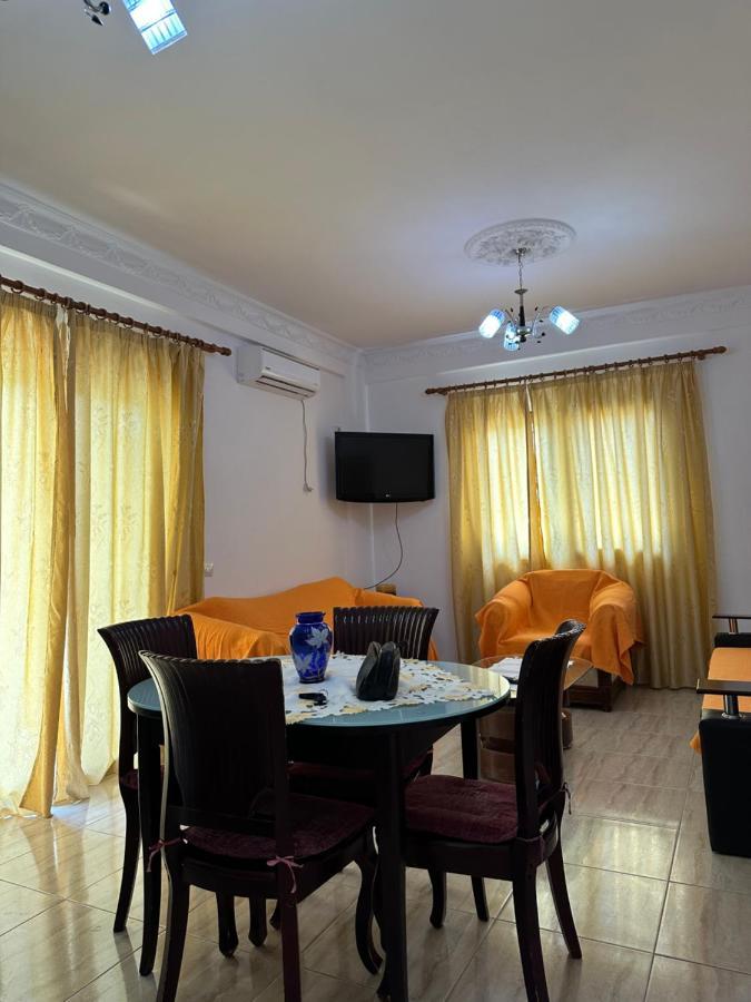 Sun And Sea Apartment Saranda Exterior photo